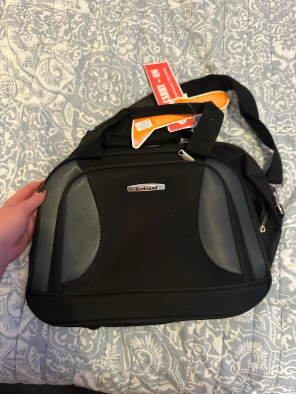 Black and Gray Men's Travel Bag